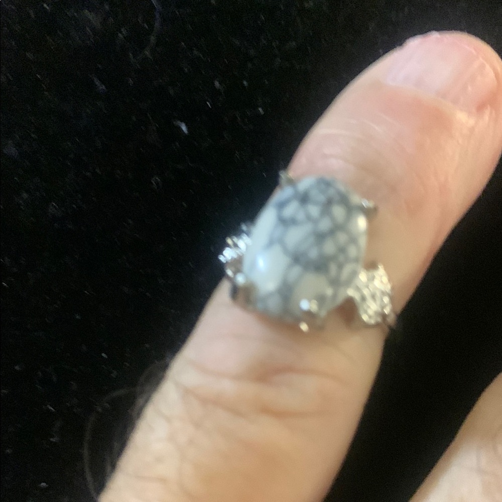 Elegant Silver and Gray Howlite Ring Bogo